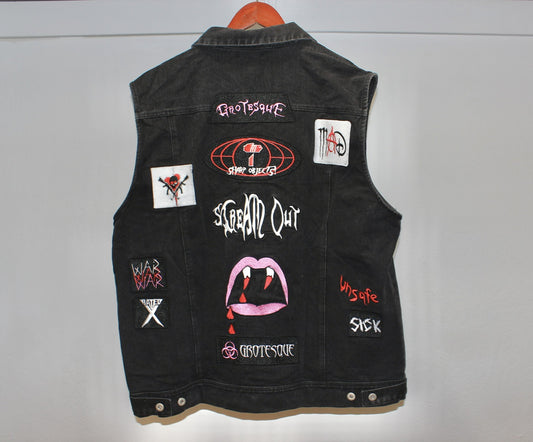 BATTLE VEST